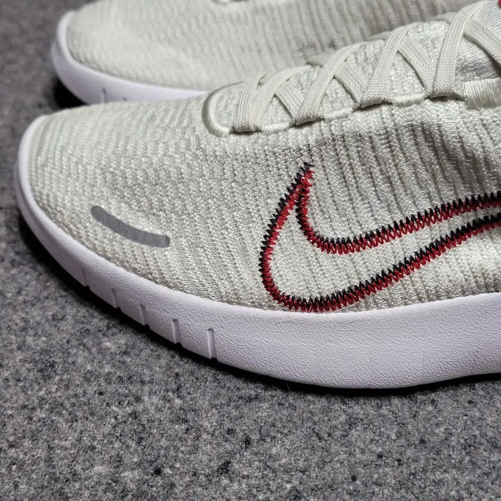 Nike couple cosmetic